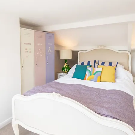 Host & Stay - Voyagers' View Whitby Esterno foto